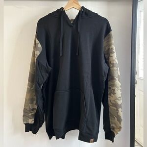 Brand New Venado Hoodie Size L